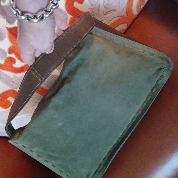 ONLY 1 LEFT RARE Vintage Coach WEST END HOBO BAGS in my Closet Visit @lorac2015